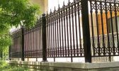春翔公司可以按照客戶要求定制不同風(fēng)格別墅護(hù)欄